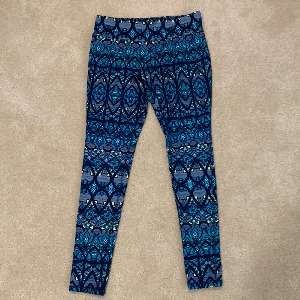 Mossimo leggings medium